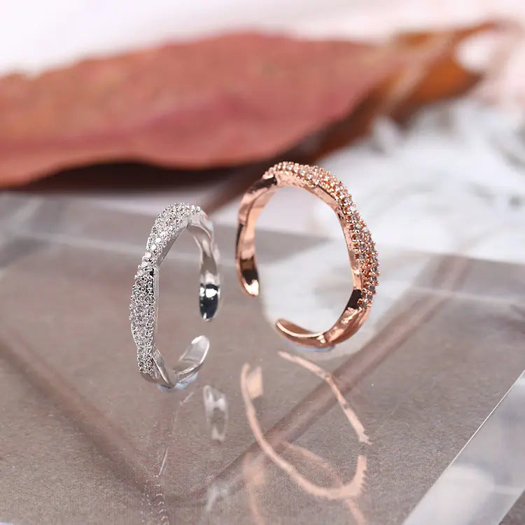 Twisted Zircon Stone Rings
